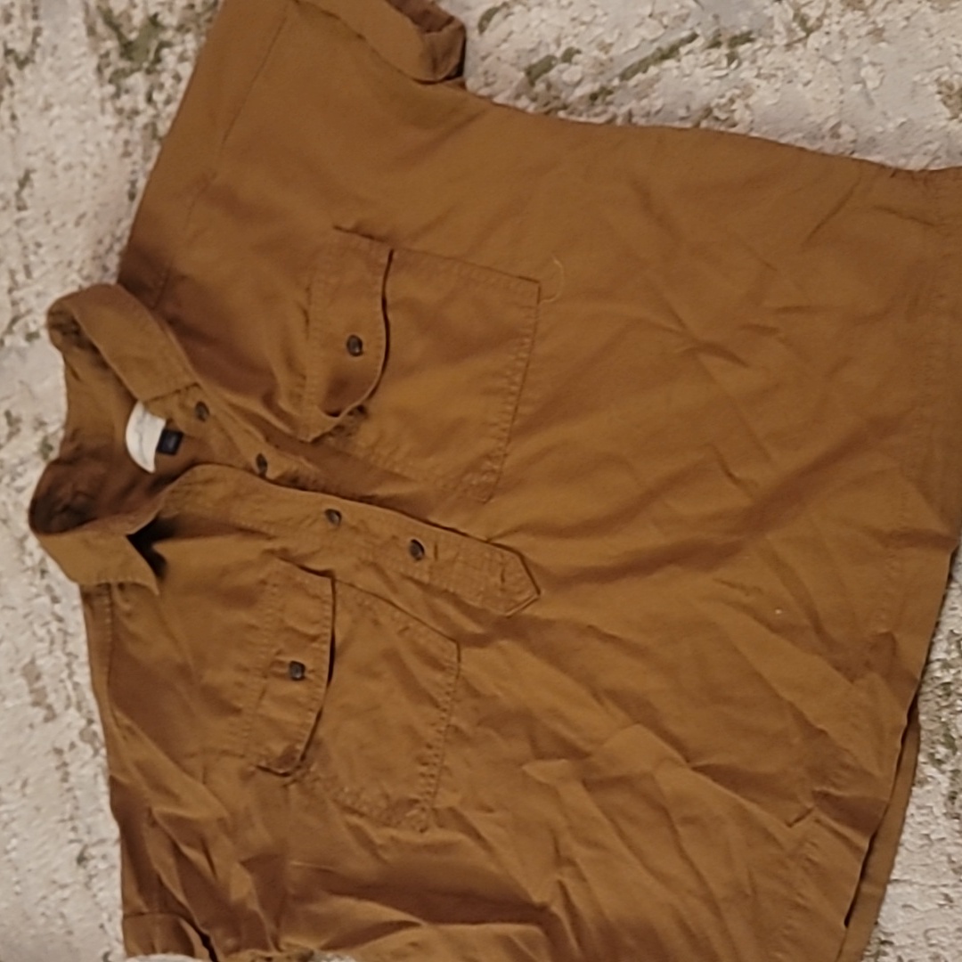 Target Button Down